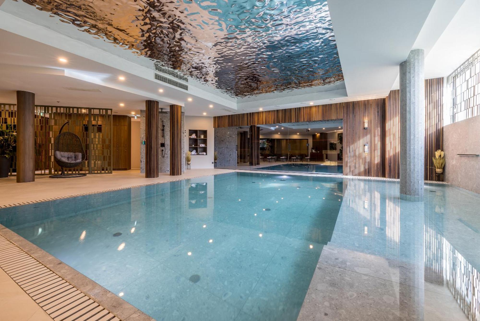Fanat Hotel